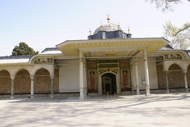 Osmanlı İmparatorluğu'nun İdare Merkezi: Topkapı Sarayı 13