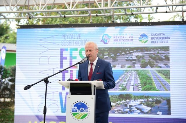 Sakarya Peyzaj ve süs bitkiciliği sektörü temsilcilerini ağırladı 11