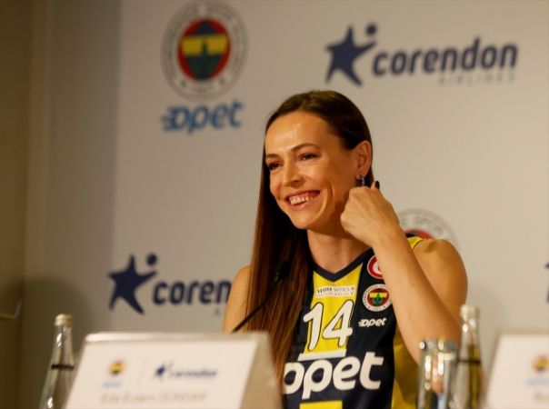 Fenerbahçe Opet Kadın Voleybol Takımı'na yeni sponsor 8