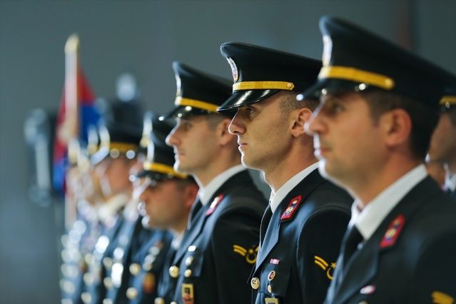 Jandarma Havacılık Okul Komutanlığı Pilot ve Teknisyen Temel Kursları Mezuniyet Töreni 5