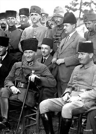 Büyük Önder Atatürk 81 yıldır özlemle anılıyor - Foto Galeri 21