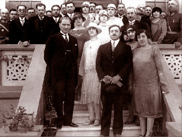 Büyük Önder Atatürk 81 yıldır özlemle anılıyor - Foto Galeri 25