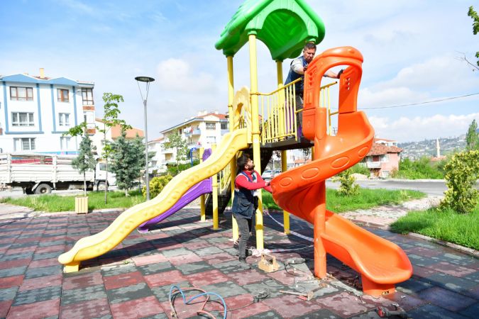 Ankara Mamak Belediyesi parkları bakıma aldı 6