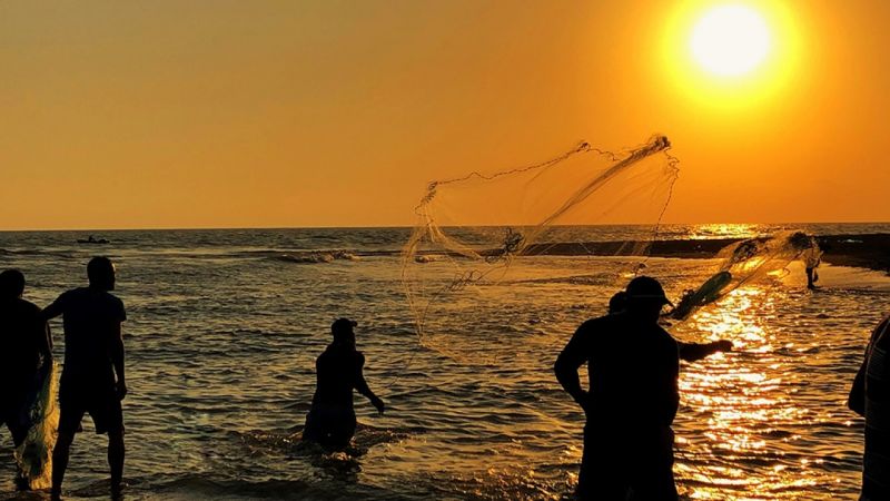 Gün batımında balık avı keyfi - Foto Haber 4