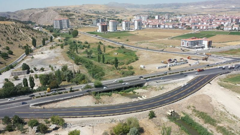 Ankara'da trafik yoğunluğunu azaltacak projeler hızla ilerliyor 1
