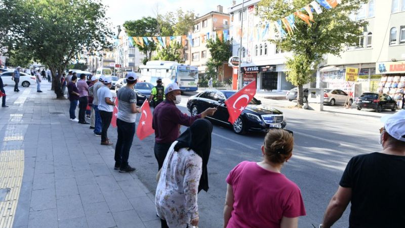 Cumhurbaşkanı Erdoğan Mamak’ta güllerle karşılandı - Ankara 2