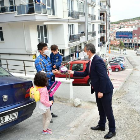 Ankara'nın en başarılı belediye başkanı Murat Köse oldu 13