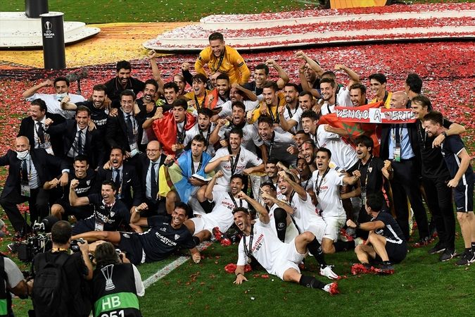 Sevilla 6. kez UEFA Avrupa Ligi şampiyonu 1