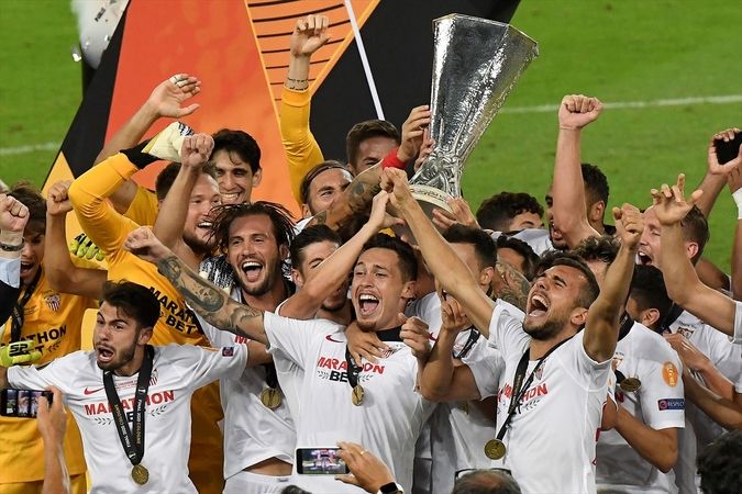 Sevilla 6. kez UEFA Avrupa Ligi şampiyonu 7