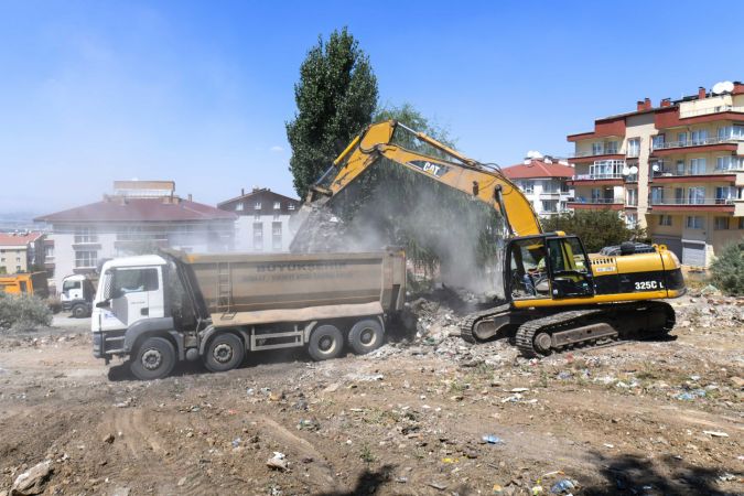 Ankara Büyükşehir Belediyesi atıkla mücadelede kararlı 10