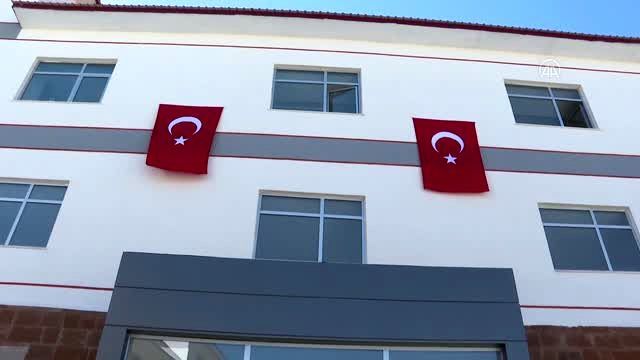 Cumhurbaşkanı Erdoğan, Devlet Bahçeli ile Ahlat Gençlik Merkezi'nin açılışını yaptı 3