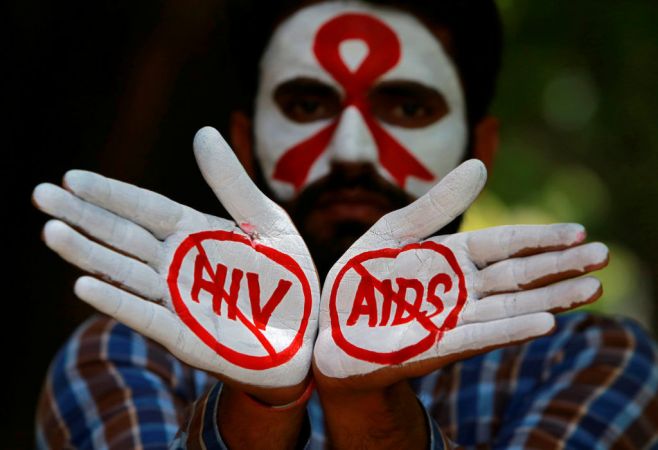 O Ülkede 1,9 milyon kişi HIV (AIDS) virüsü taşıyor! 1