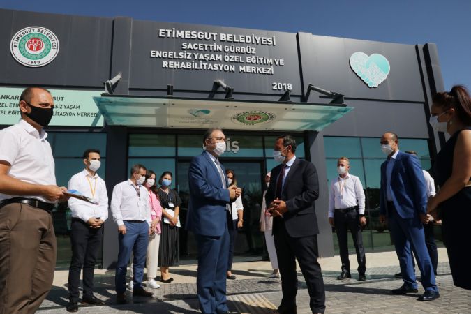 DSÖ Türkiye Temsilcisi Prof. Dr. Toker Ergüder Etimesgut engelsiz yaşam merkezi'ni ziyaret etti 3