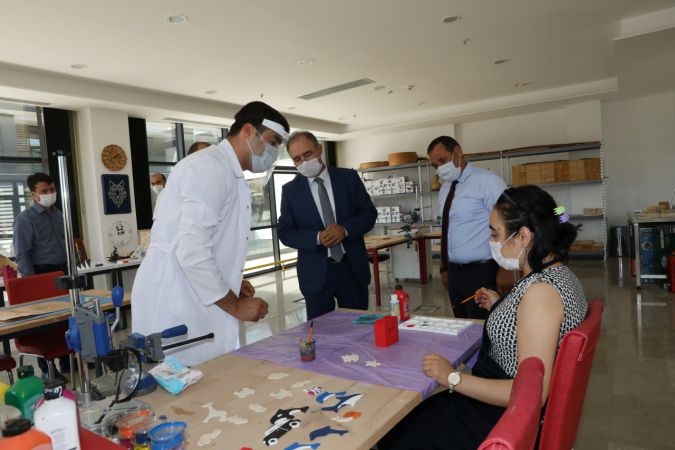 DSÖ Türkiye Temsilcisi Prof. Dr. Toker Ergüder Etimesgut engelsiz yaşam merkezi'ni ziyaret etti 5