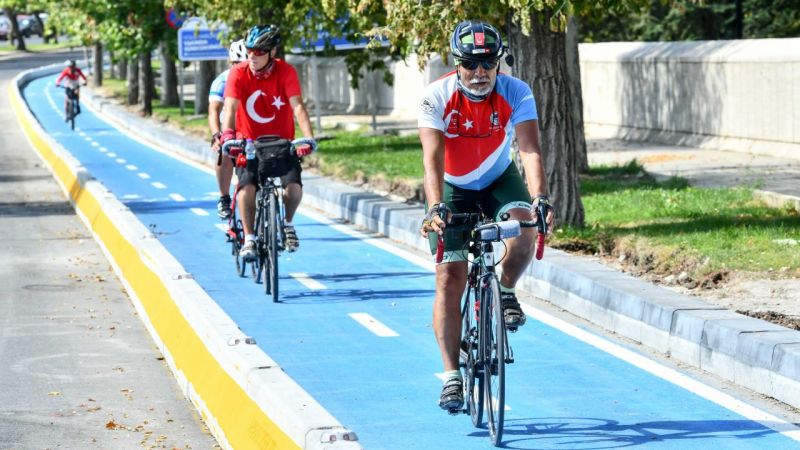 Ankara'da Ata’ya saygı bisiklet turu 1