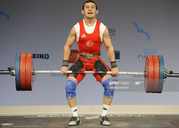 Doping yapan milli halterci Erol Bilgin'in Londra 2012'deki derecesi geçersiz sayıldı 2