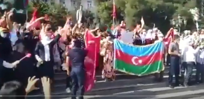 Bakü'de, Türk Ordusuna Azerbaycan'da "GİTME KAL" Gösterisi 3