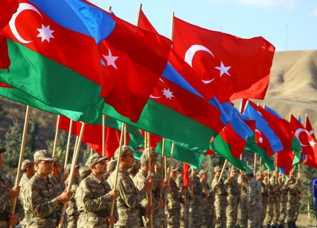 Bakü'de, Türk Ordusuna Azerbaycan'da "GİTME KAL" Gösterisi 2