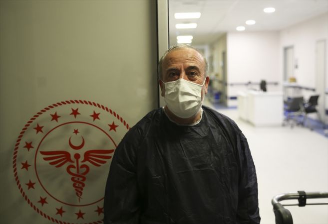 Ankara'da 96 yaşında koronavirüsü yendi, hastaneden alkışlarla taburcu edildi 13