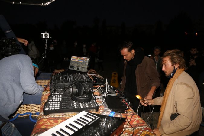 DJ Ben Böhmer Kapadokya'da sıcak hava balonunda performans sergiledi 4