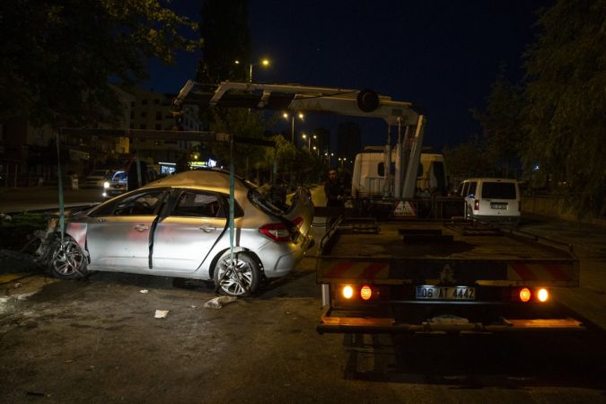 Ankara'da korkunç kaza! Arkadaşlarını olay yerinde bırakıp kaçtılar 1