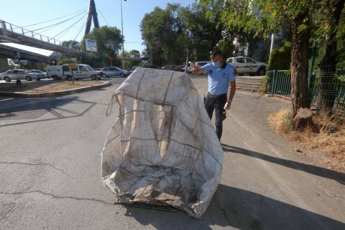 Yenimahalle'de Kağıt Toplayıcılarına Operasyon: 160 araca el koyuldu - Ankara 1