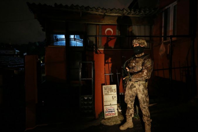 İstanbul’da terör örgütü PKK’ya operasyon: Suriyeli 6 kişi gözaltına alındı 4