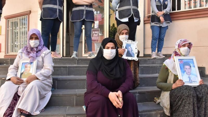 Diyarbakır anneleri evlatlarına kavuşmak için nöbete devam ediyor 2