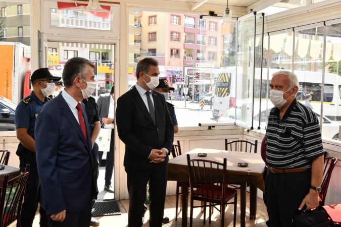 Başkan Köse ve Kaymakam Sırmalı’dan maske ve hijyen denetimi - Ankara 1