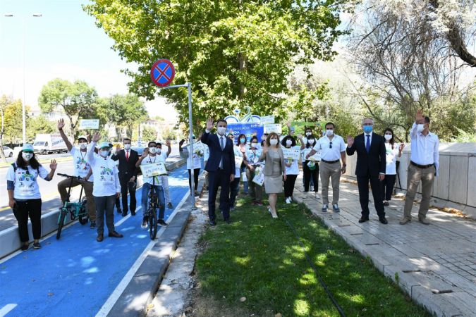 Yurtdışından Ankara’ya gelen öğrenciler Bisiklet Yolu’nda 5
