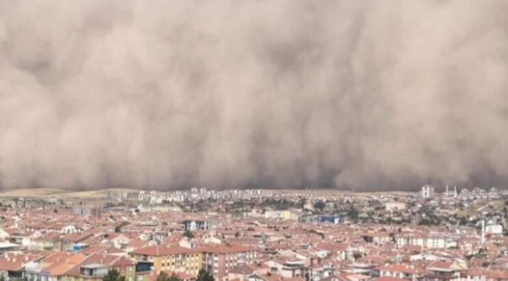 Ankara'da Kum Fırtınası! Koronada Zirveyi Oynarken, Bir de Kum Fırtınası Felaketi Başladı! Sonumuz Geliyor mu? 5