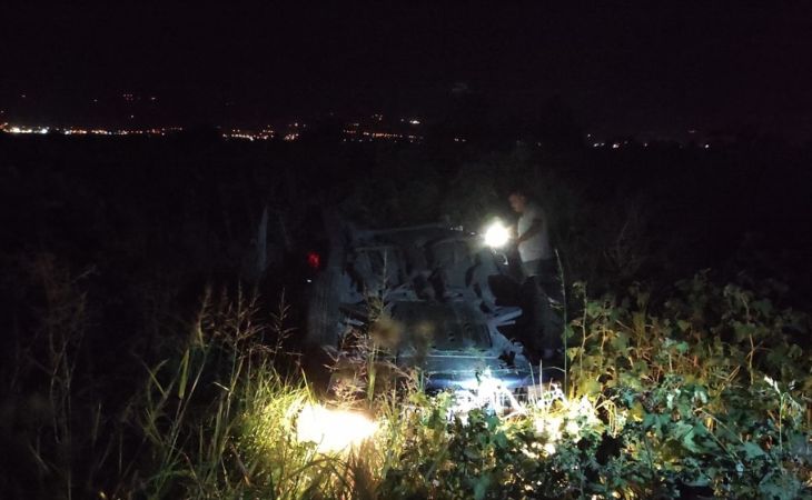 Manisa'da Feci Kaza! İki otomobil çarpıştı: 7 yaralı 1