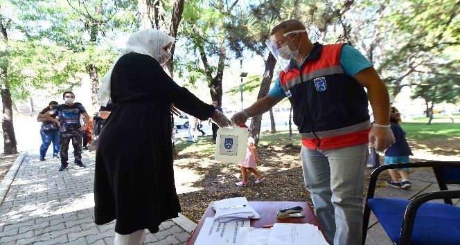 Ankara'da Koronavirüs Kabusu Bitiyor! Muhteşem Haber Geldi, Vakalar Azalıyor! Sağlık Bakanı Koca Açıkladı, Halk Kol Kola İlerledi! İşte tüm veriler... 8