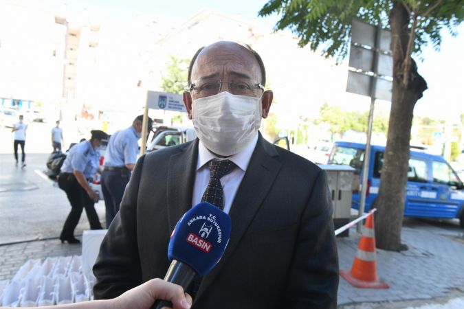 Büyükşehir'in, Ankara'da artan Covid-19 vakalarına dikkat çekmek için hazırladığı tişörtleri yoğun ilgi görüyor 7