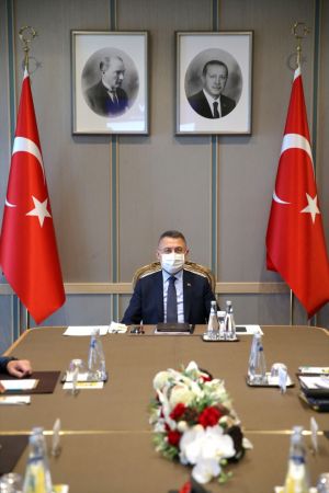 Cumhurbaşkanı Yardımcısı Fuat Oktay, Rifat Hisarcıklıoğlu ve TEPAV Direktörü Güven Sak'ı kabul etti 3