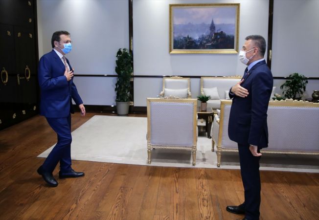 Cumhurbaşkanı Yardımcısı Fuat Oktay, Rifat Hisarcıklıoğlu ve TEPAV Direktörü Güven Sak'ı kabul etti 12