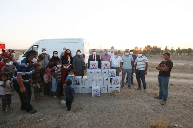 Sincan Belediyesinden Polatlı’daki tarım işçilerine yardım eli 3