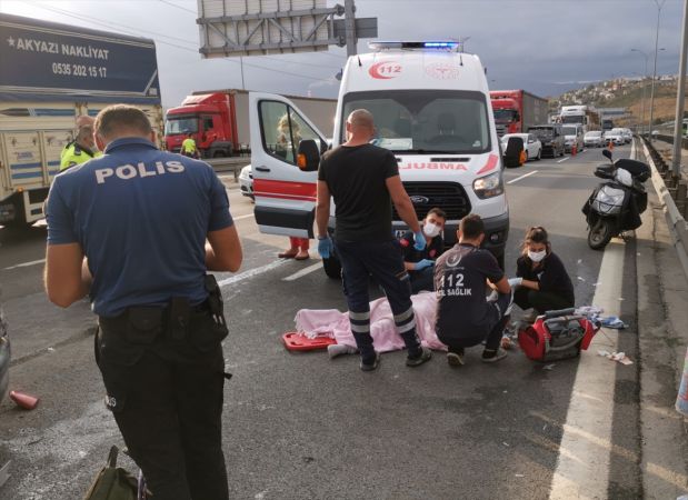 Anadolu Otoyolu'nda korkunç kaza: 1 ölü, 4 yaralı 1