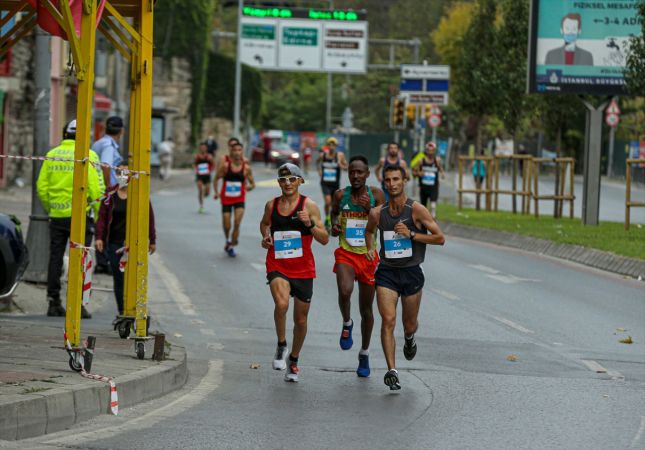 Vodafone İstanbul Yarı Maratonu koşuldu - Foto Galeri 2