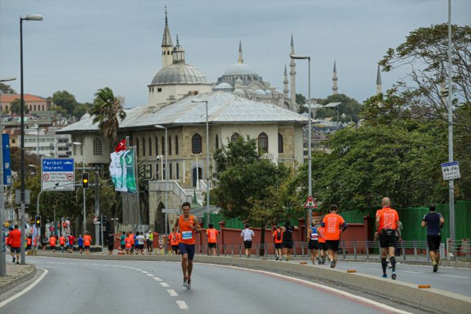 Vodafone İstanbul Yarı Maratonu koşuldu - Foto Galeri 5