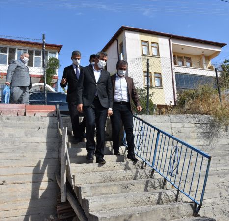 Kırıkkale'de ihtiyaç sahibi öğrencilere tablet dağıtılıyor 3