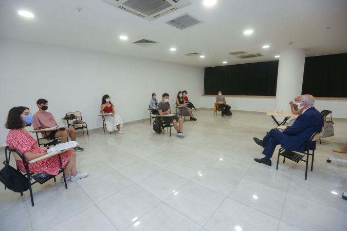 Başkan Yaşar, genç tiyatrocularla derse girdi 12