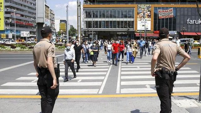 Ankara'da Koronavirüste 1 Kuleden 3 Kuleye Çıkıldı! İlk Kez Açıklanıyor: "Salgın Kontrolden Çıktı" Güneşli Günler mi Geliyor, Yoksa Kabus mu Başlıyor? 7