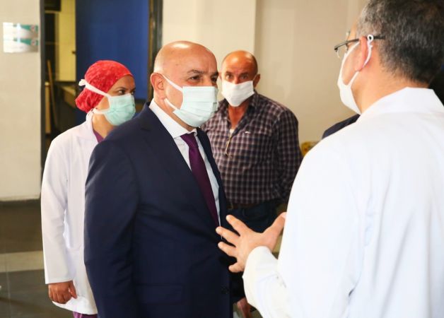 Başkan Altınok, şiddet olayının ardından sağlık çalışanlarını ziyaret etti 1