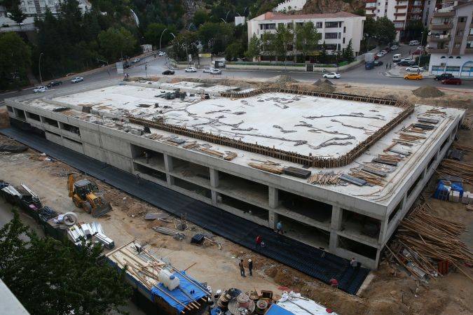 Kalaba Kent Meydanı’na inşa edilen otoparkın kat yapımı tamamlandı! - Ankara 3