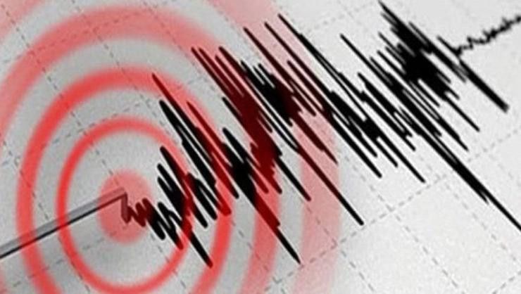 Ege Denizi'nde 5,3 VE 4.2 büyüklüğünde korkutan deprem 2