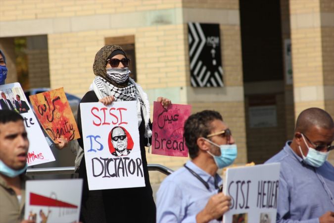 Kanada’da "Sisi defol" gösterileri yapıldı 3