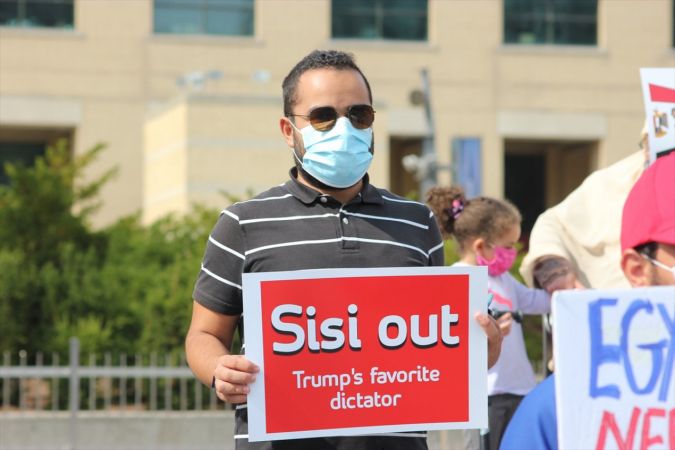 Kanada’da "Sisi defol" gösterileri yapıldı 9