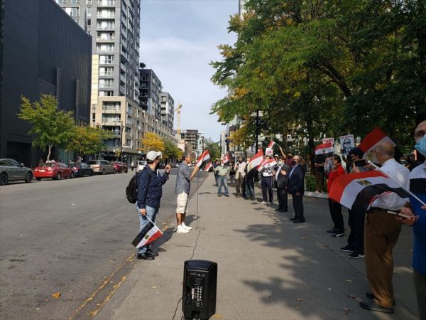 Kanada’da "Sisi defol" gösterileri yapıldı 15