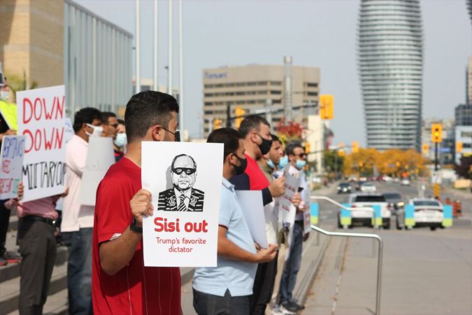 Kanada’da "Sisi defol" gösterileri yapıldı 16
